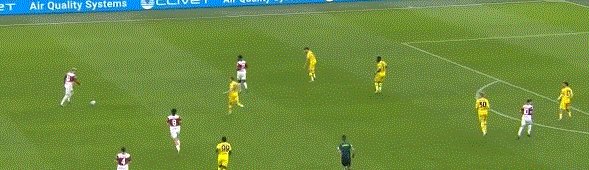 1649104588510040084.gif 动画 (2008).gif